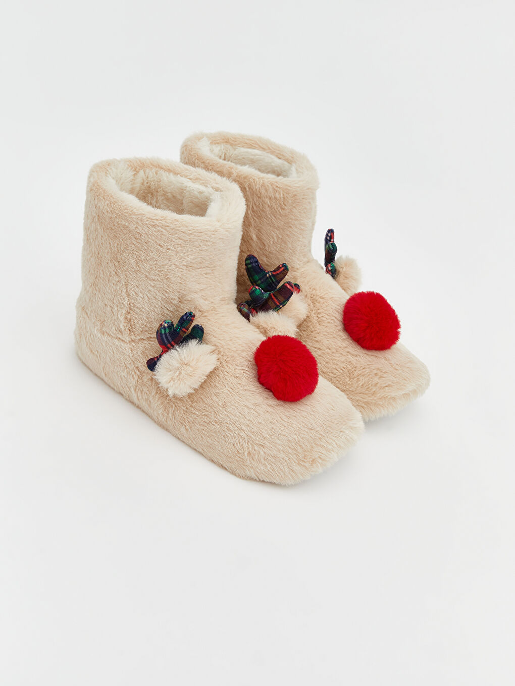 საახალწლო თემატიკის ქალებისთვის სახლის ჩექმები