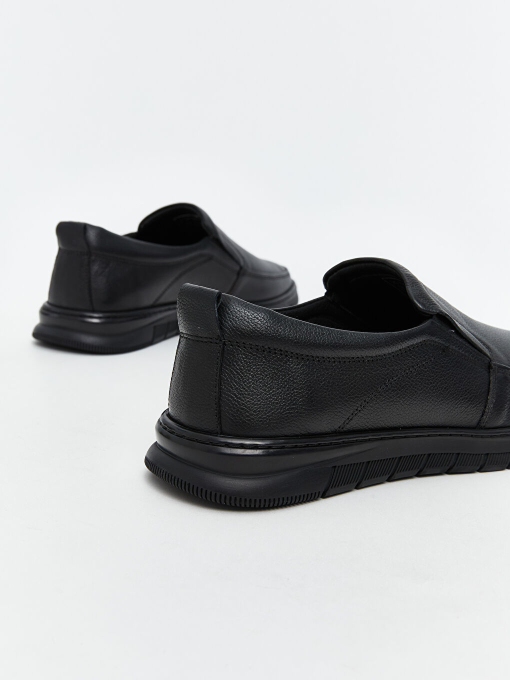 Siyah Deri Görünümlü Erkek Klasik Ayakkabı-3