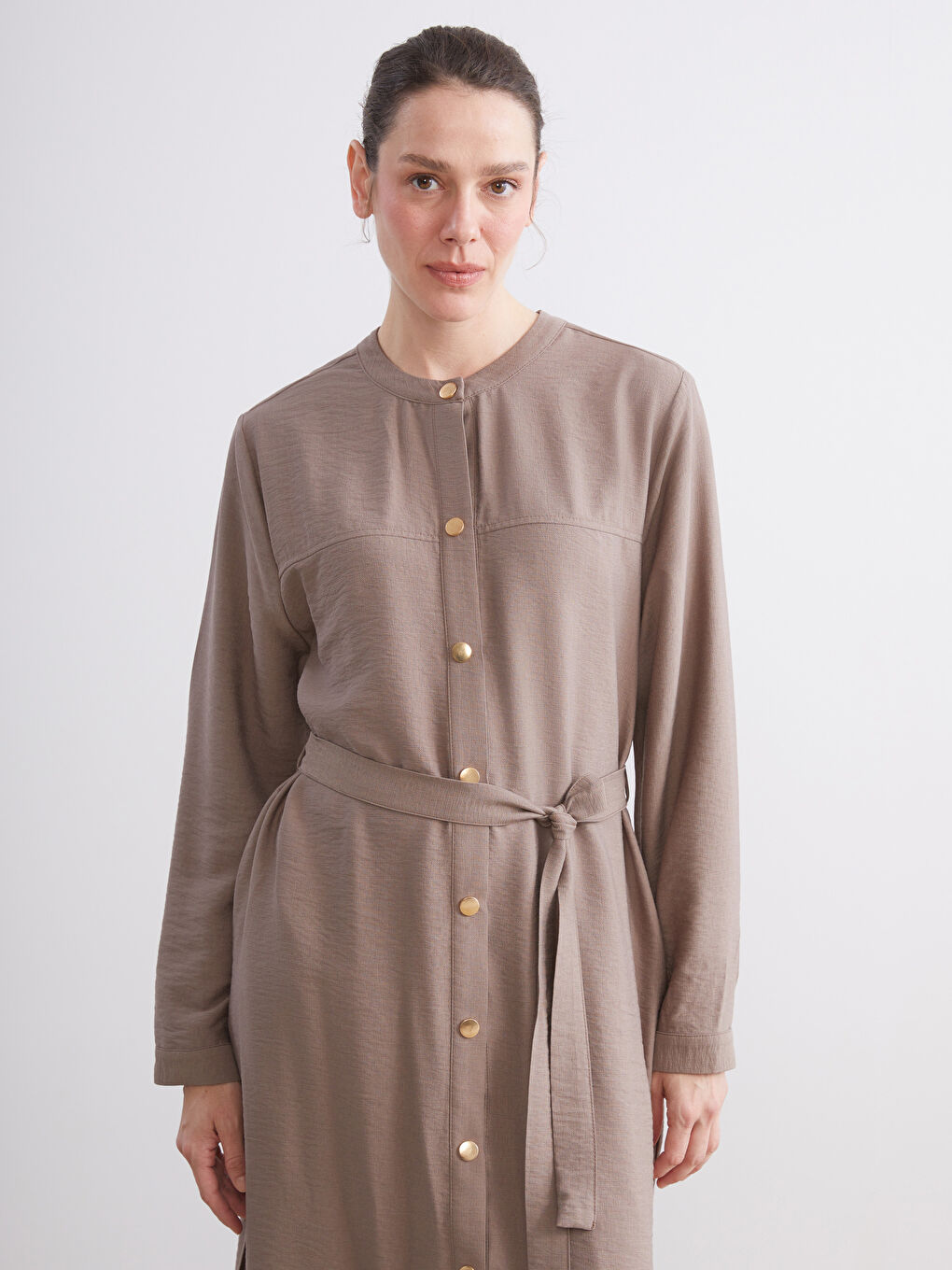 Kahverengi Bisiklet Yaka Keten Görünümlü Gömlek Elbise-1