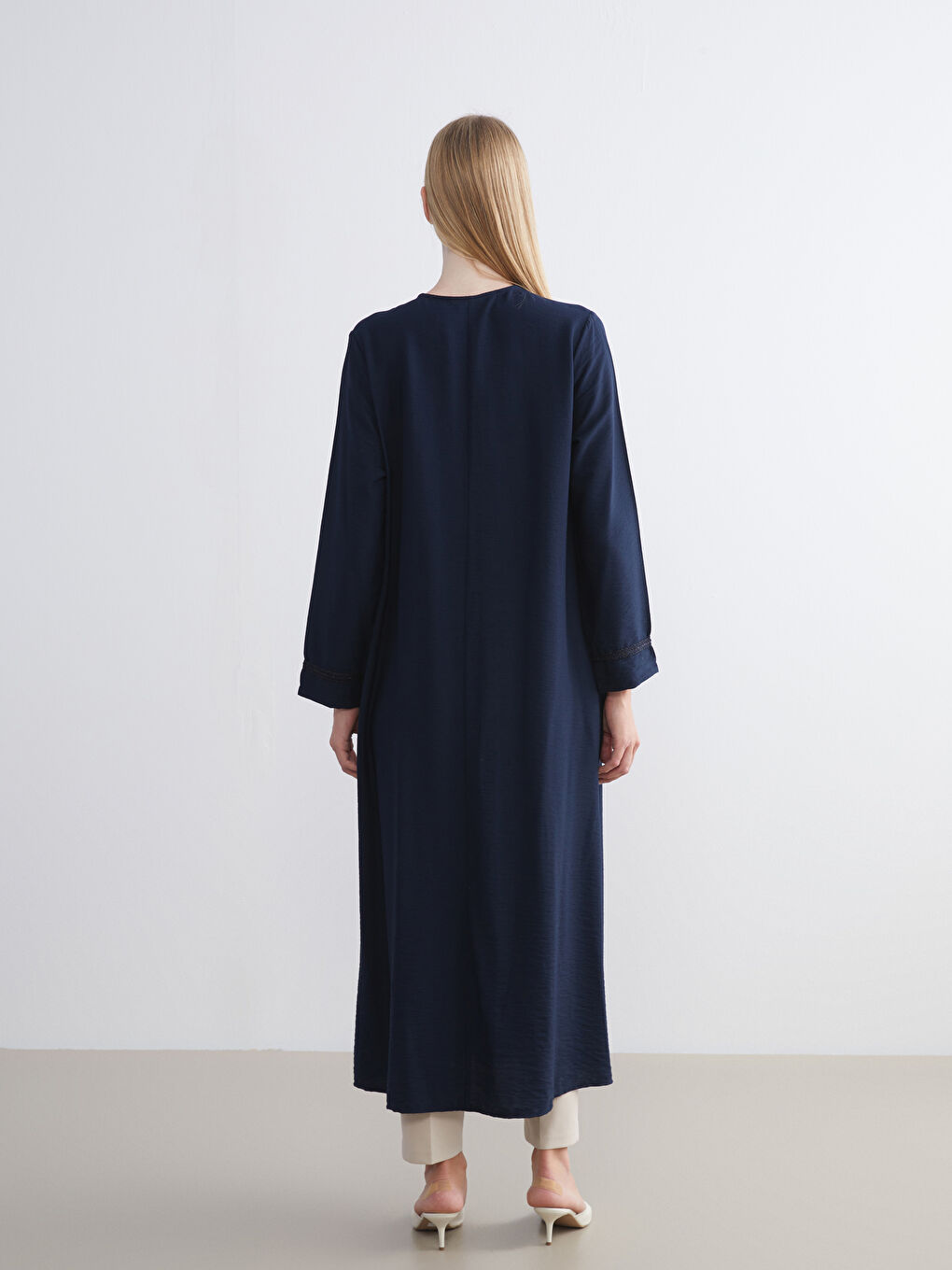 Lacivert Bisiklet Yaka Keten Görünümlü Kadın Ferace-3