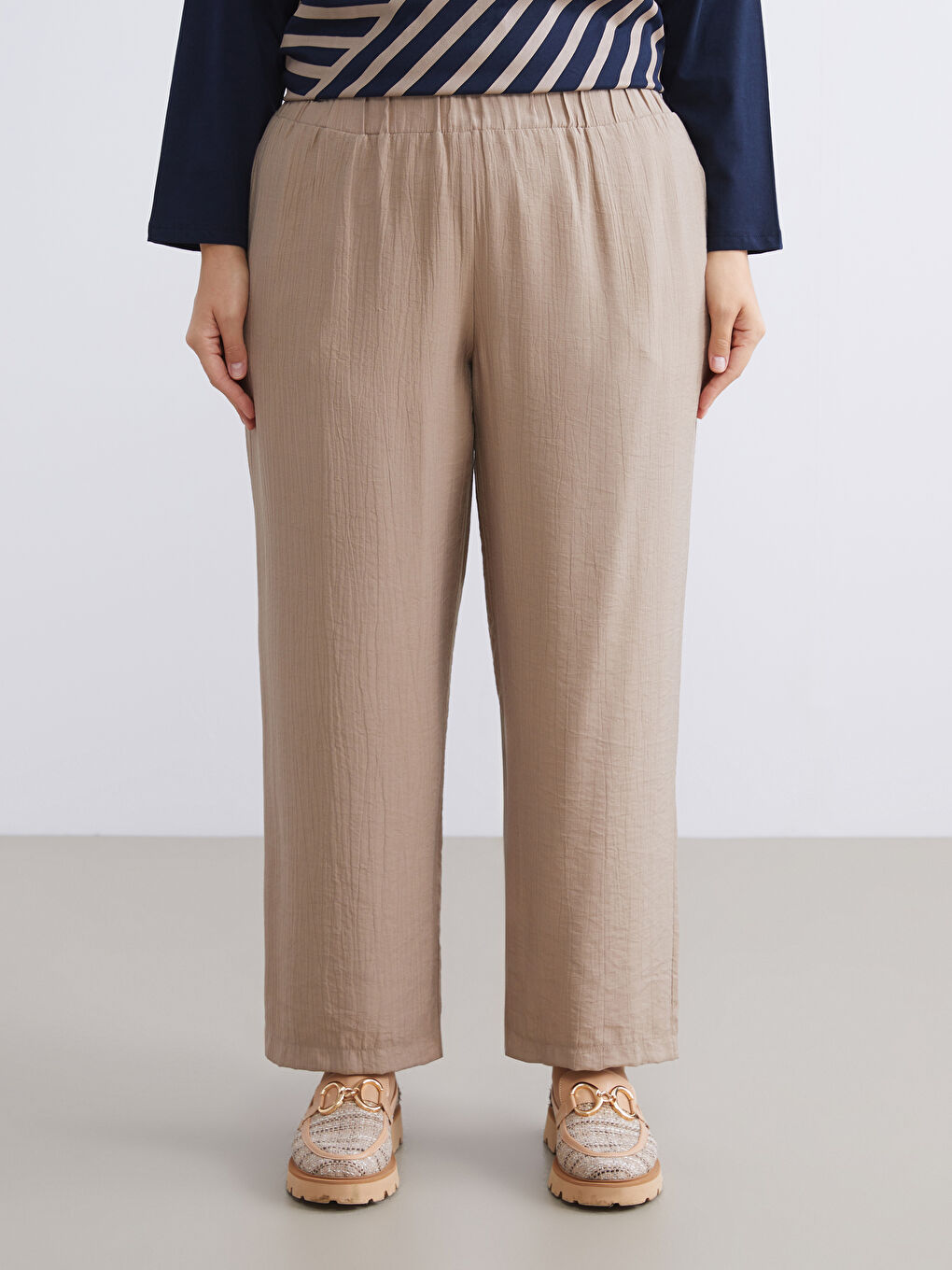 Kahverengi Beli Lastikli Kadın Pantolon-5