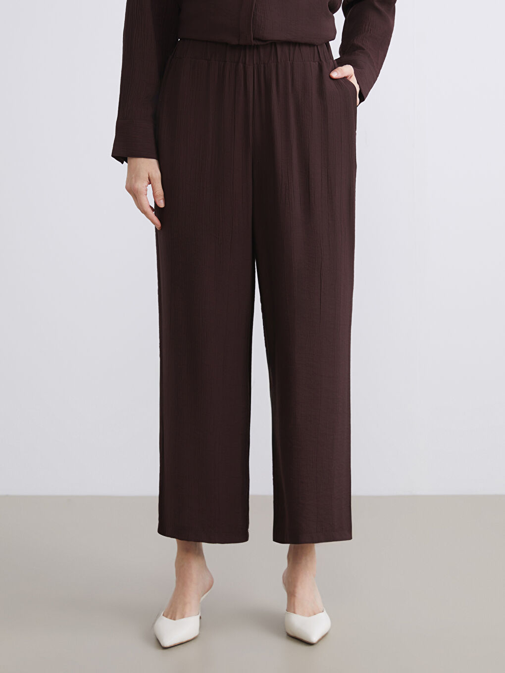 Kahverengi Beli Lastikli Kadın Pantolon-2