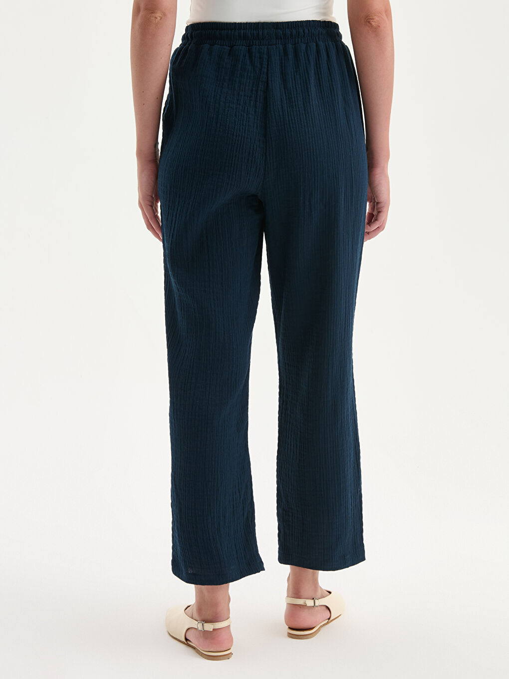 Lacivert Beli Lastikli Dokulu Kadın Pantolon-4