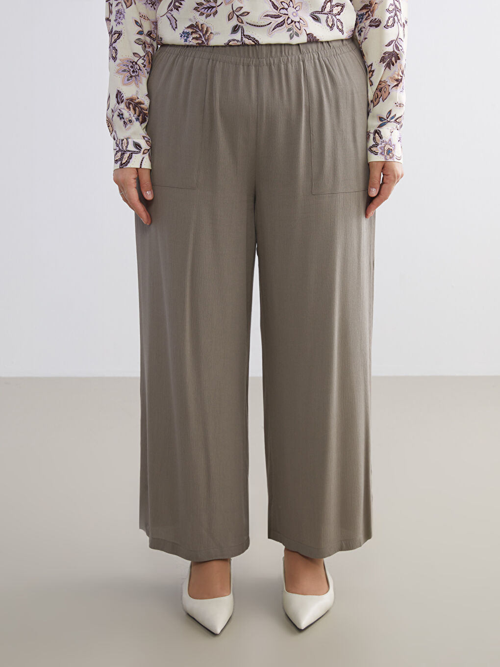 Kahverengi Beli Lastikli Dokulu Kadın Pantolon-3