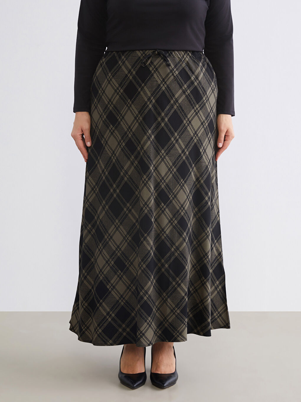 Elasticated Waist Patterned Skirt-1
