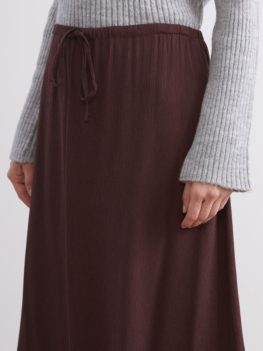 Kahverengi Beli Lastikli Dokulu Kloş Etek-2