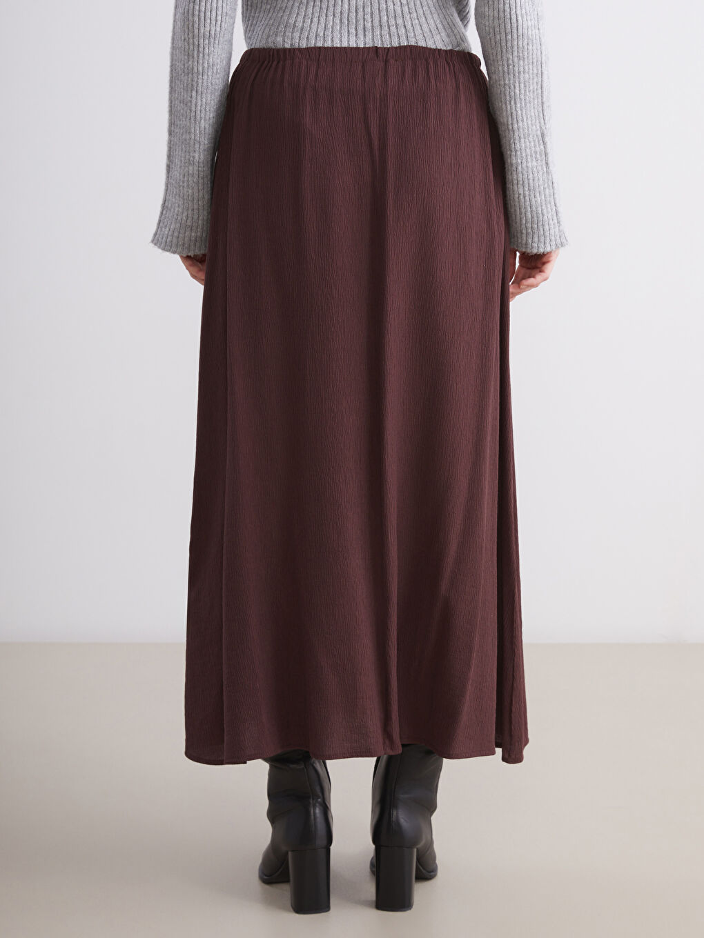 Kahverengi Beli Lastikli Dokulu Kloş Etek-3