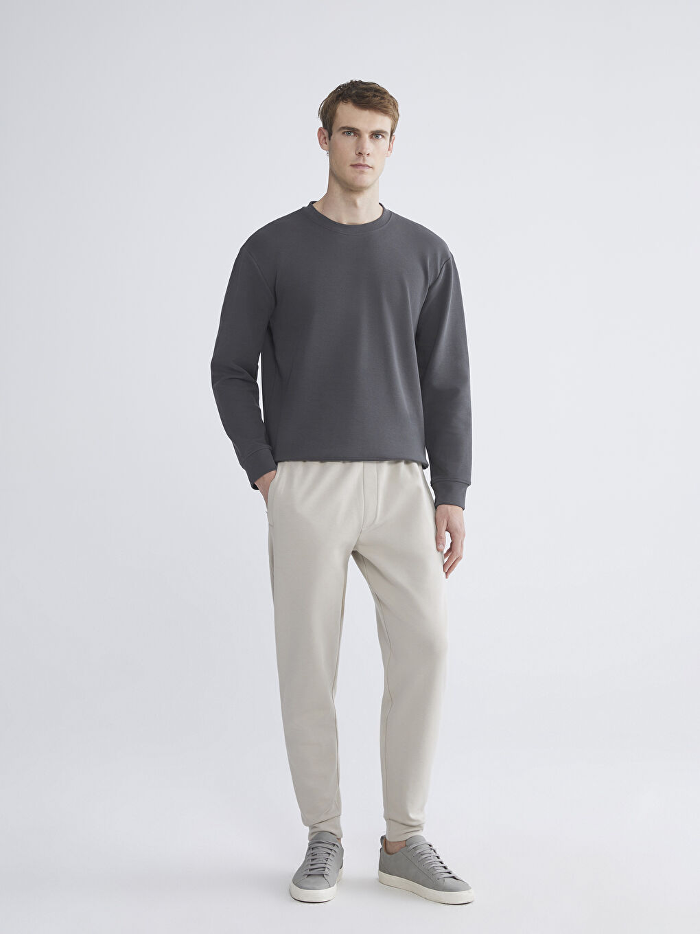 Gri Standart Kalıp Erkek Jogger Eşofman Altı