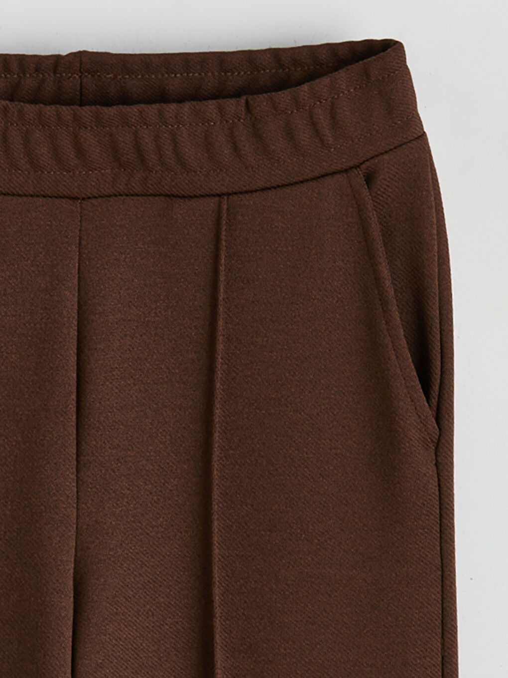Kahverengi Beli Lastikli Geniş Paça Kadın Pantolon-9
