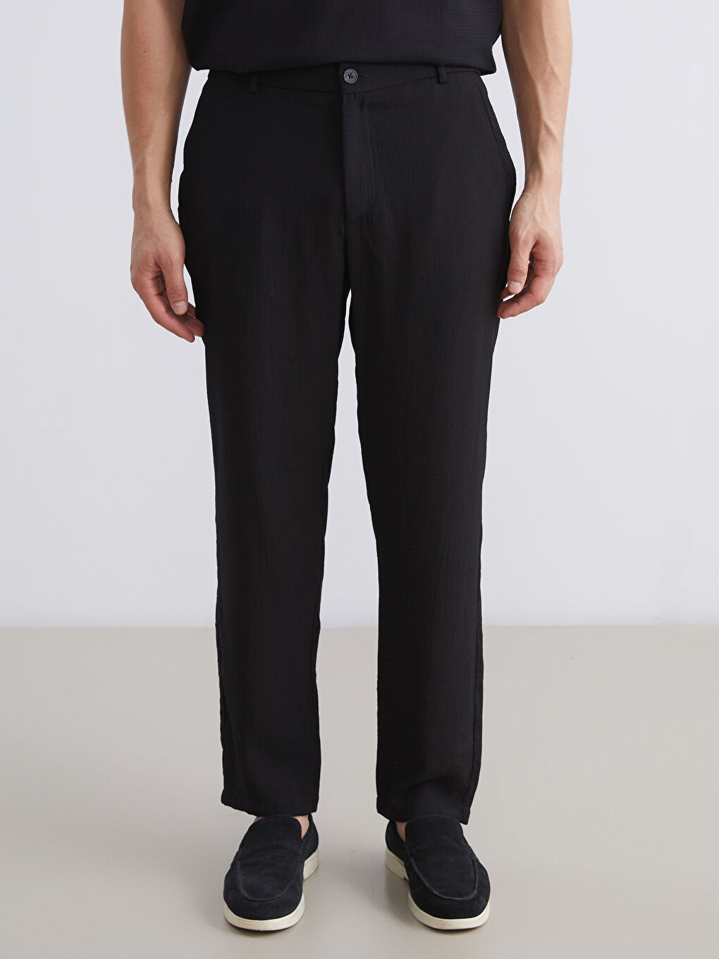 Siyah Standart Kalıp Erkek Pantolon-1