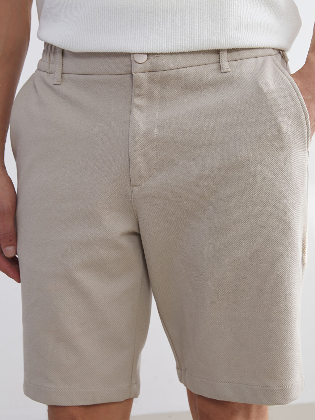 Bej Standart Kalıp Erkek Şort-2