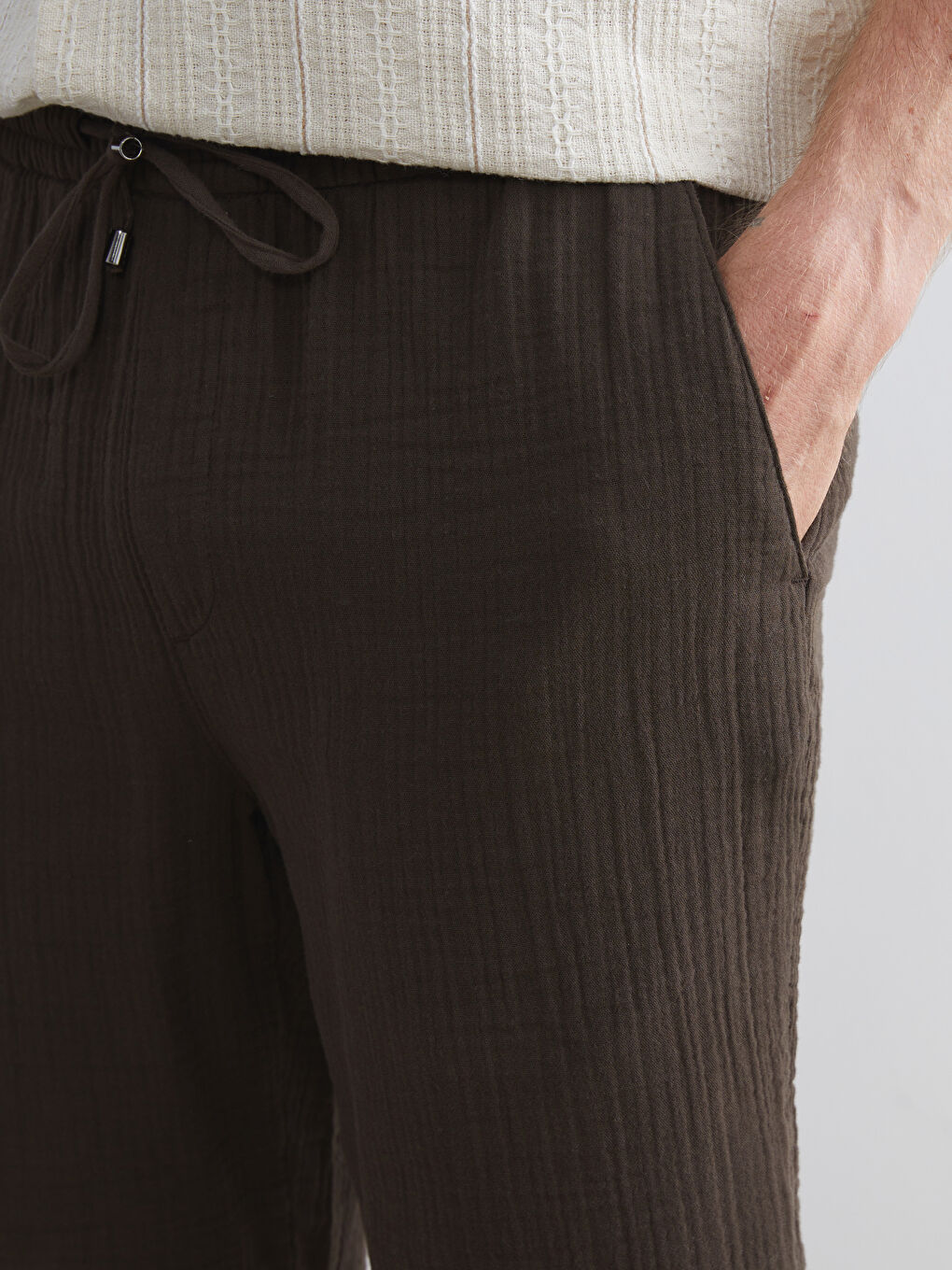 Kahverengi Standart Kalıp Müslin Erkek Şort-2