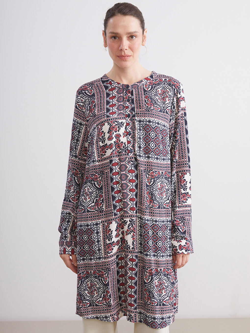 Bordo Bisiklet Yaka Etnik Desenli Kadın Tunik-2
