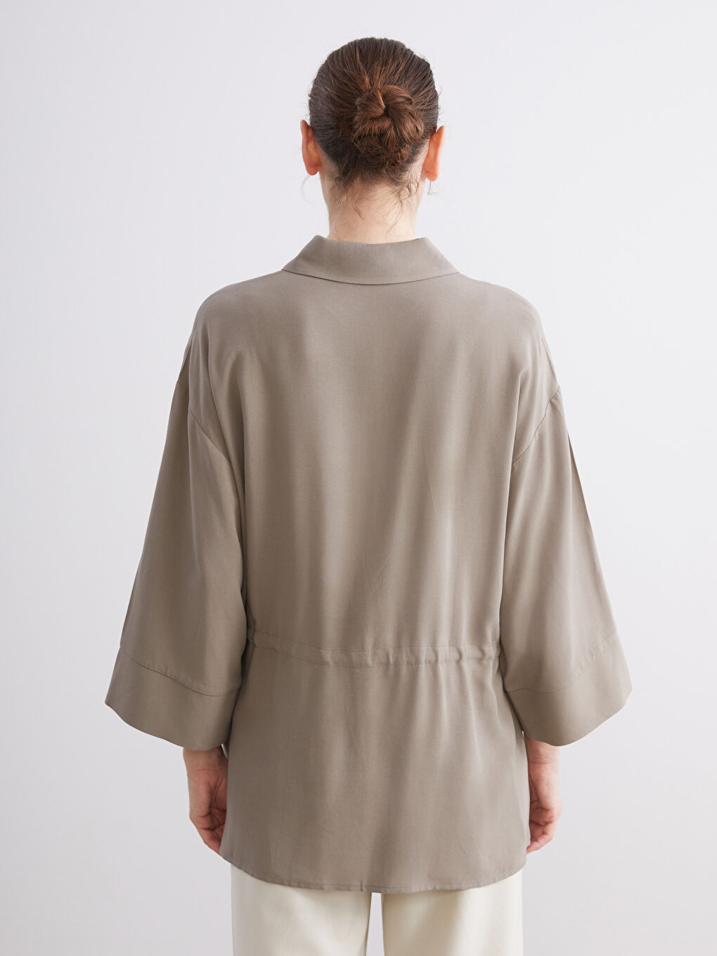 Bej Keten Karışımlı Kadın Gömlek-4