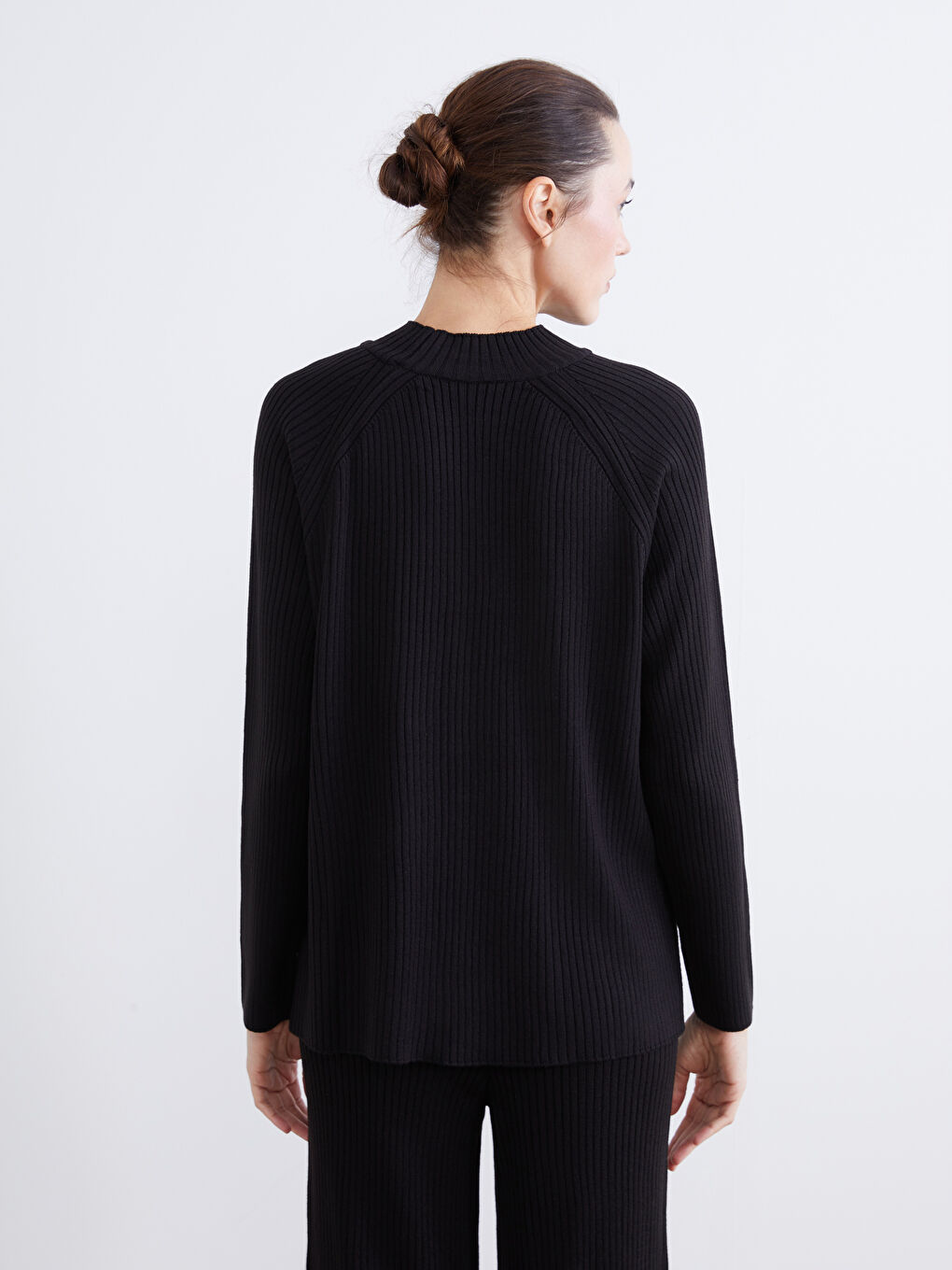 Crew Neck Oversize Women's Knitwear Sweater-3