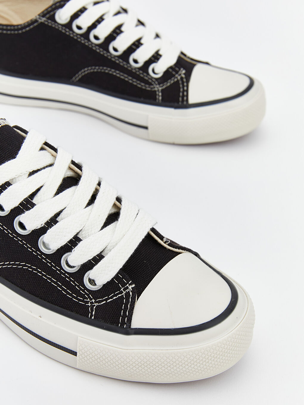 Siyah Bağcıklı Erkek Çocuk Spor Ayakkabı-2