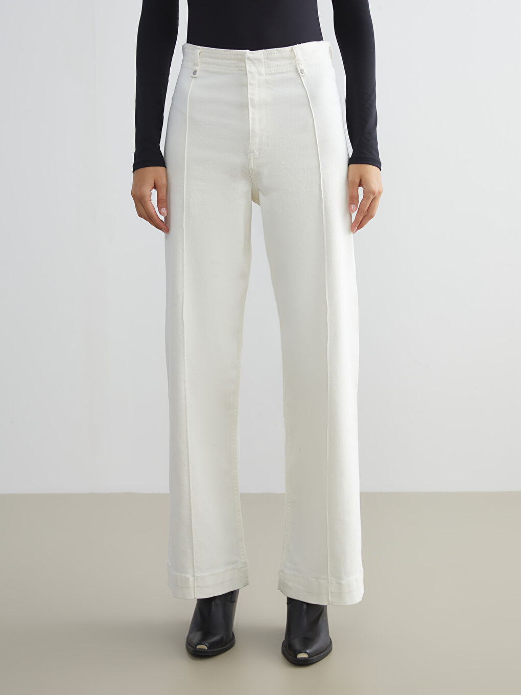 Beyaz Wideleg Kadın Jean Pantolon-1