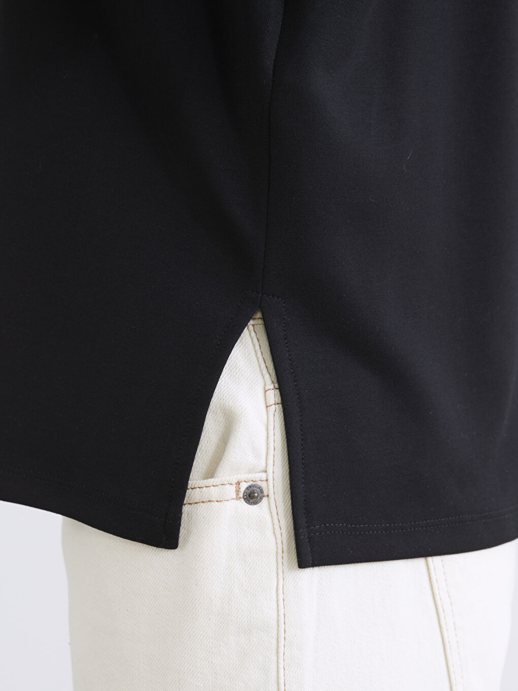 Siyah Dik Yaka Şerit Detaylı Kadın Sweatshirt Tunik-3