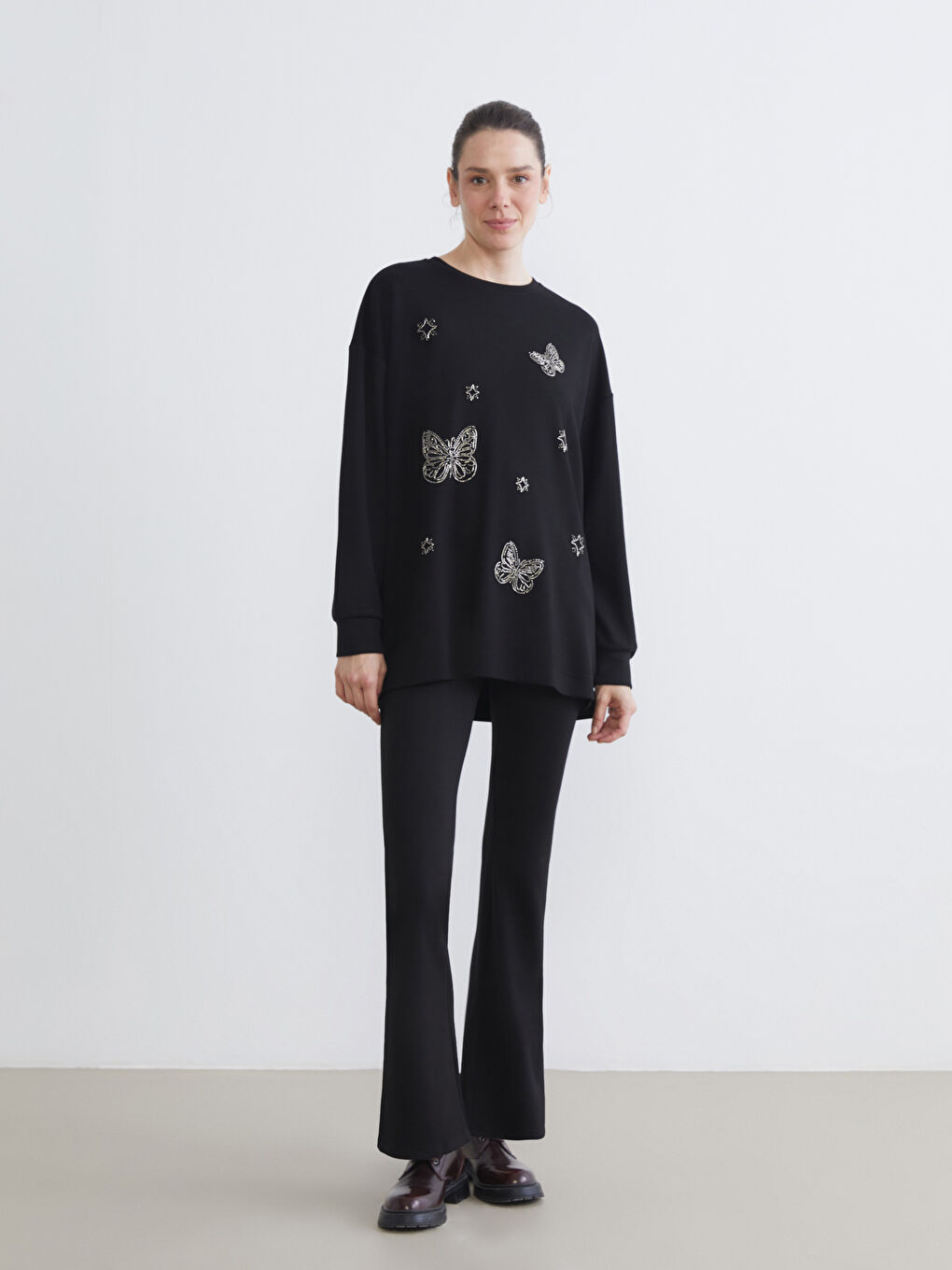 Crew Neck Rhinestone Embellished Women's Sweatshirt Tunic-2