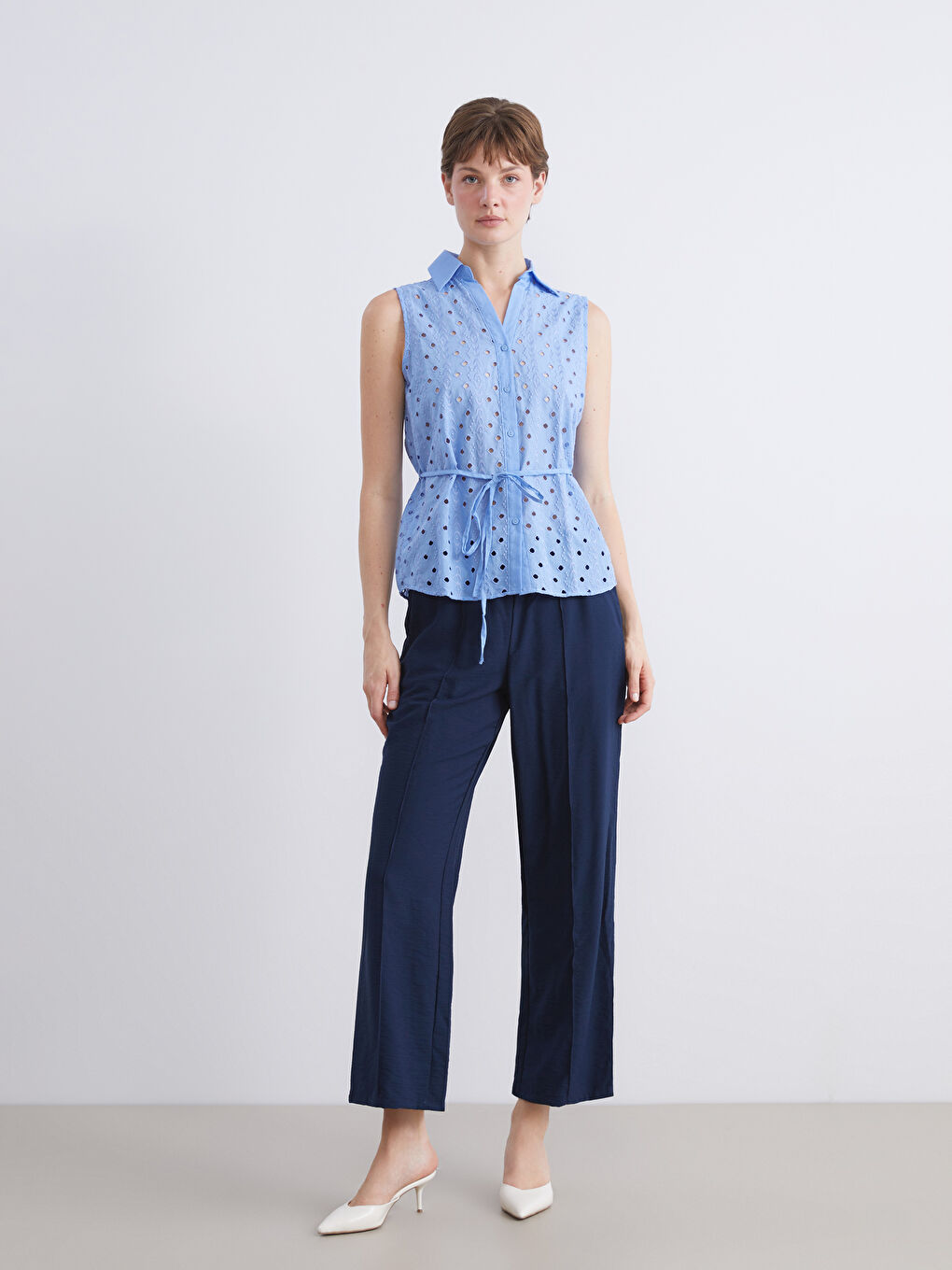 LCWAIKIKI Classic Elastic Waist Wide Leg Women's Trousers -W5K813Z8-HRC