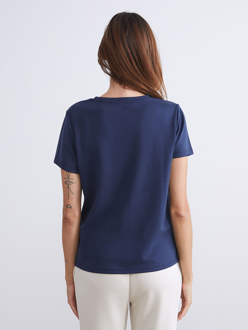 Lacivert Bisiklet Yaka Kadın Tişört-3
