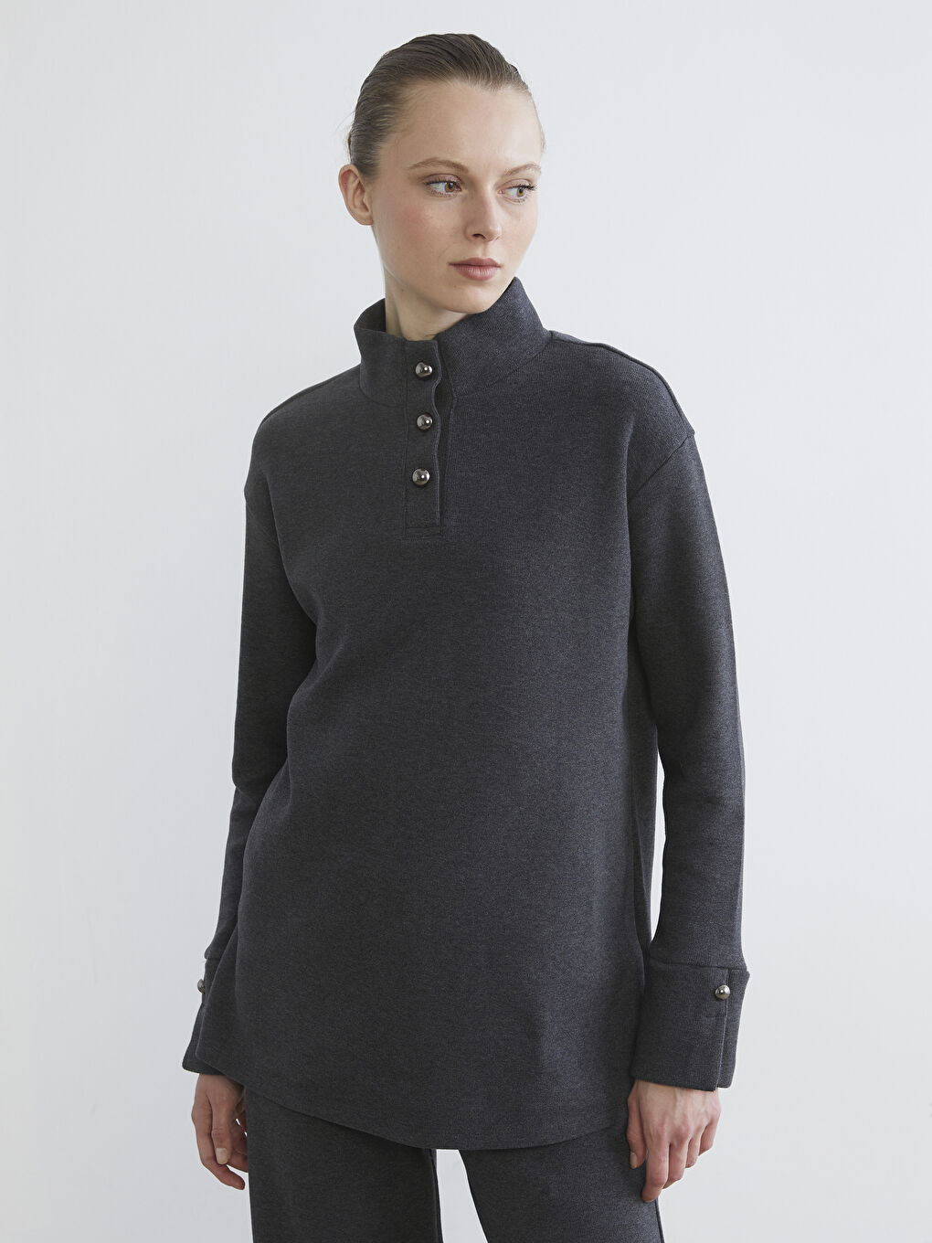 Туника с воротником-труба для женщин