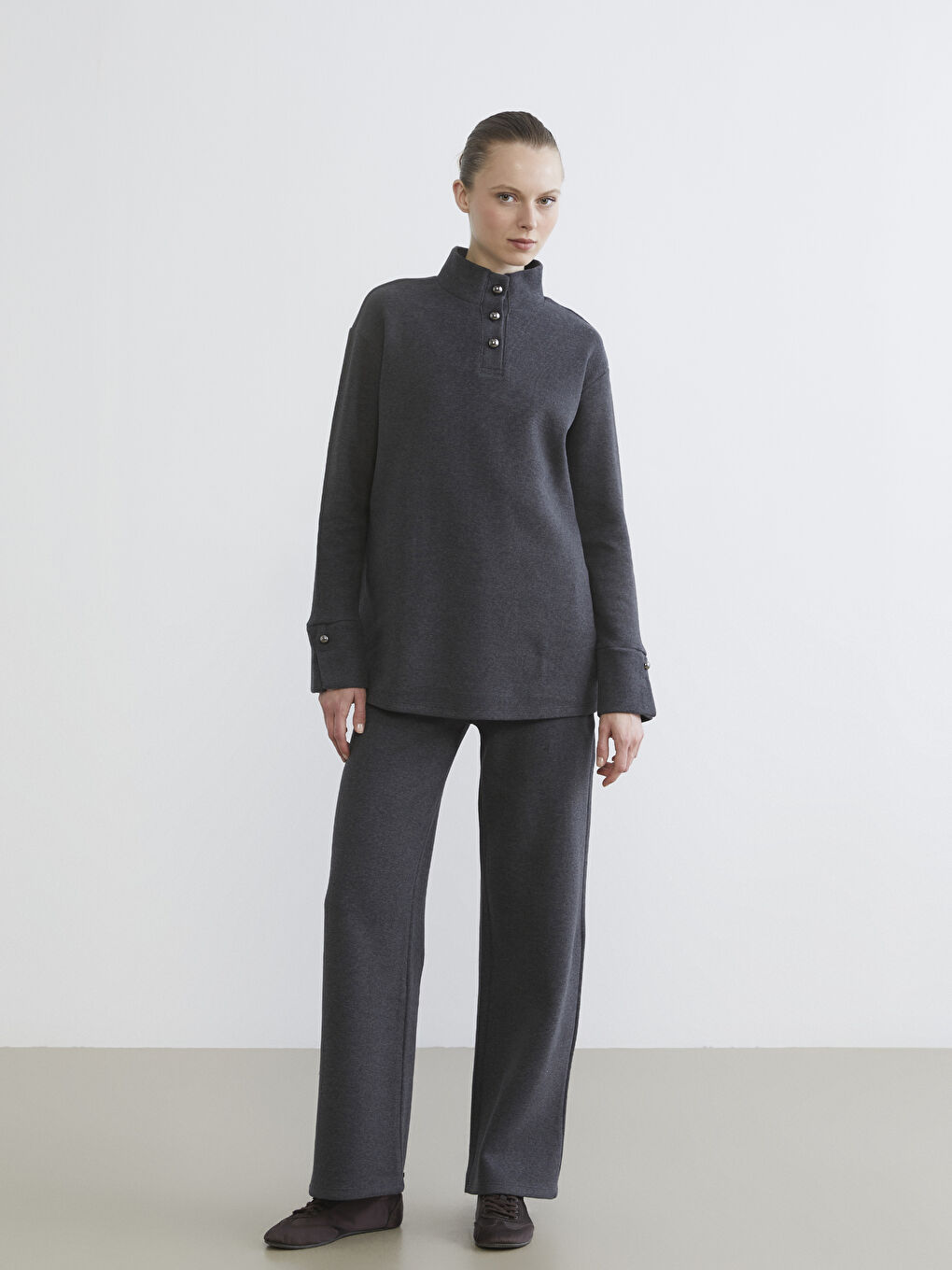 Туника с воротником-труба для женщин-1