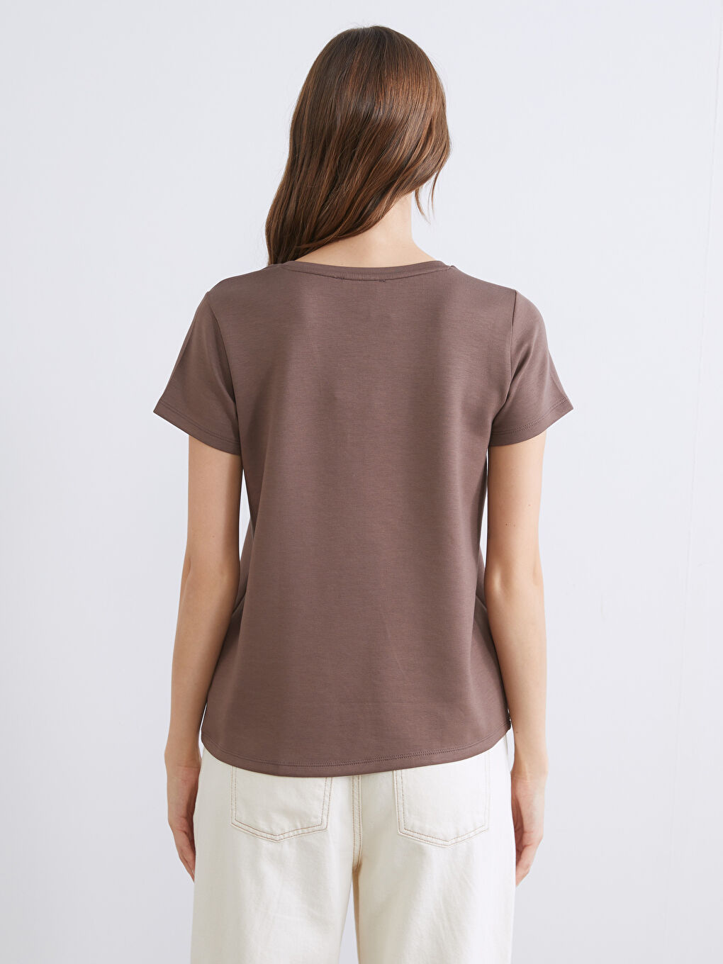 Ženska vezena majica sa okruglim izrezom-6