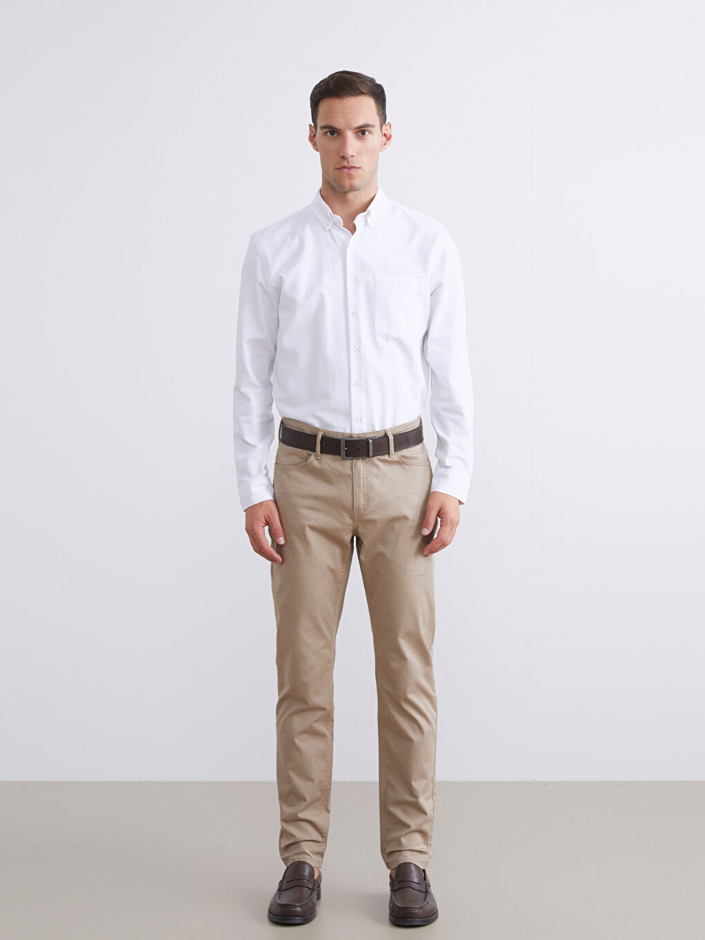 Beyaz Regular Fit Uzun Kollu Armürlü Erkek Gömlek-1