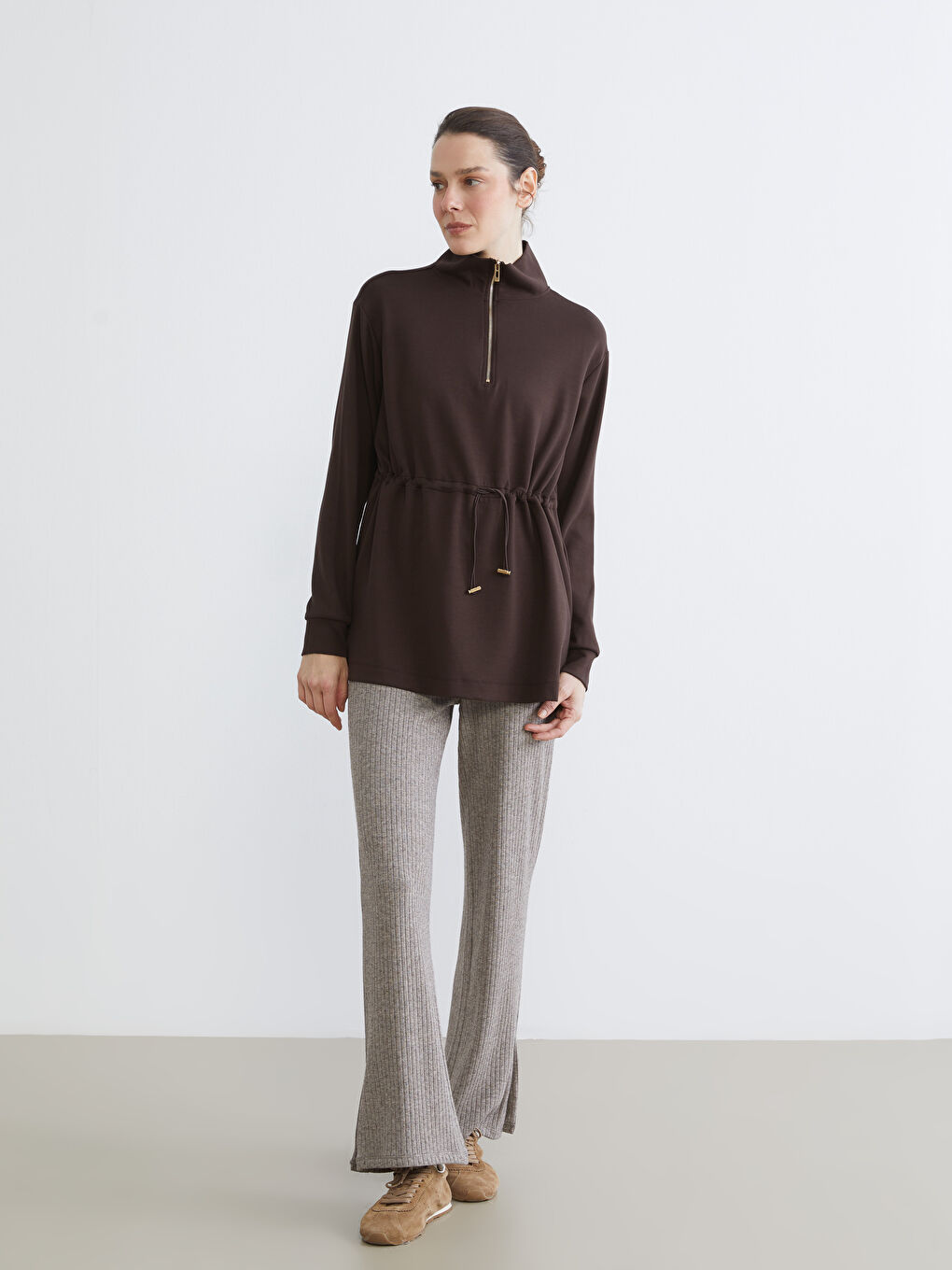 Kahverengi Dik Yaka Oversize Kadın Sweatshirt Tunik-2