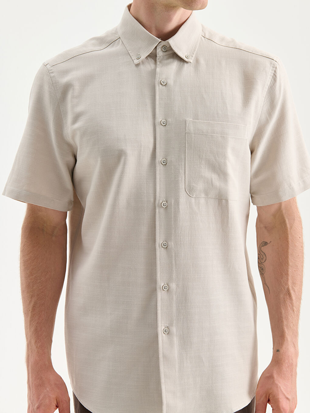 Bej Regular Fit Kısa Kollu Keten Görünümlü Erkek Gömlek-2