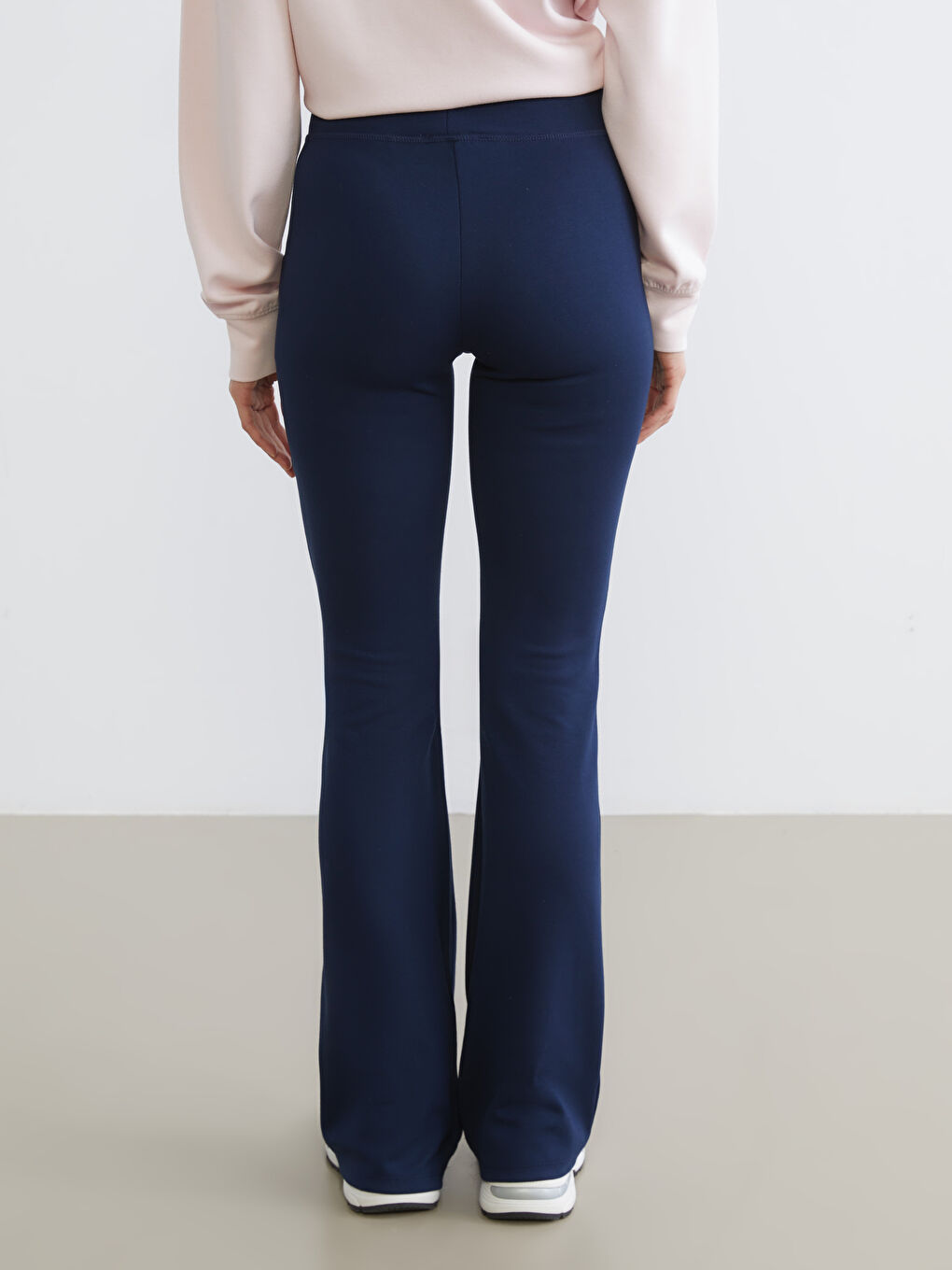 Lacivert Beli Lastikli İspanyol Paça Kadın Eşofman Altı-3