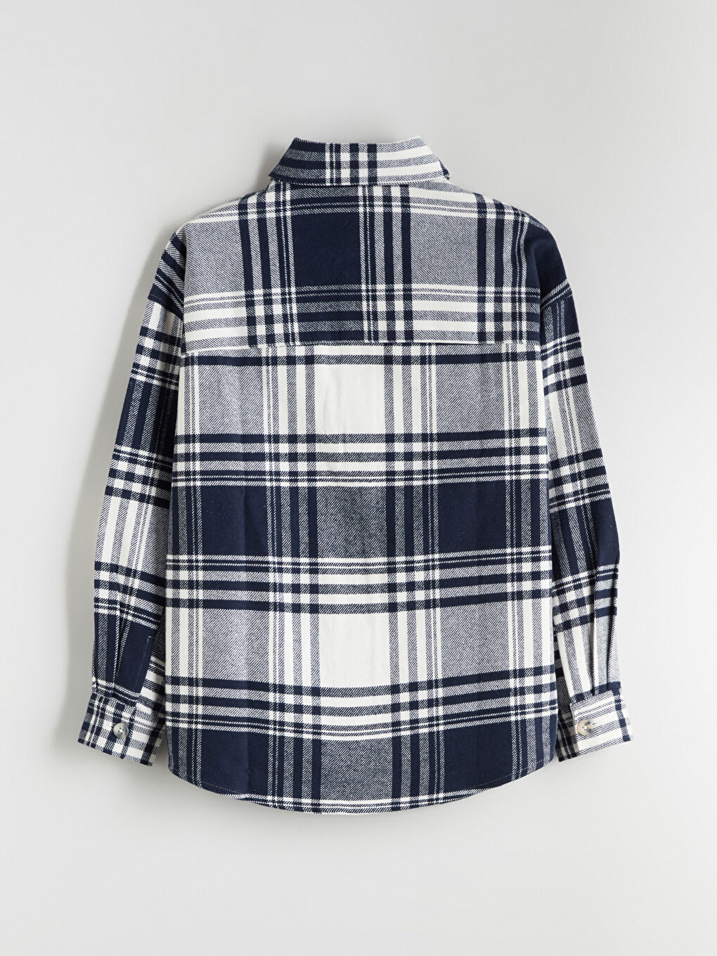 Plaid Oversize Women's Shirt-5
