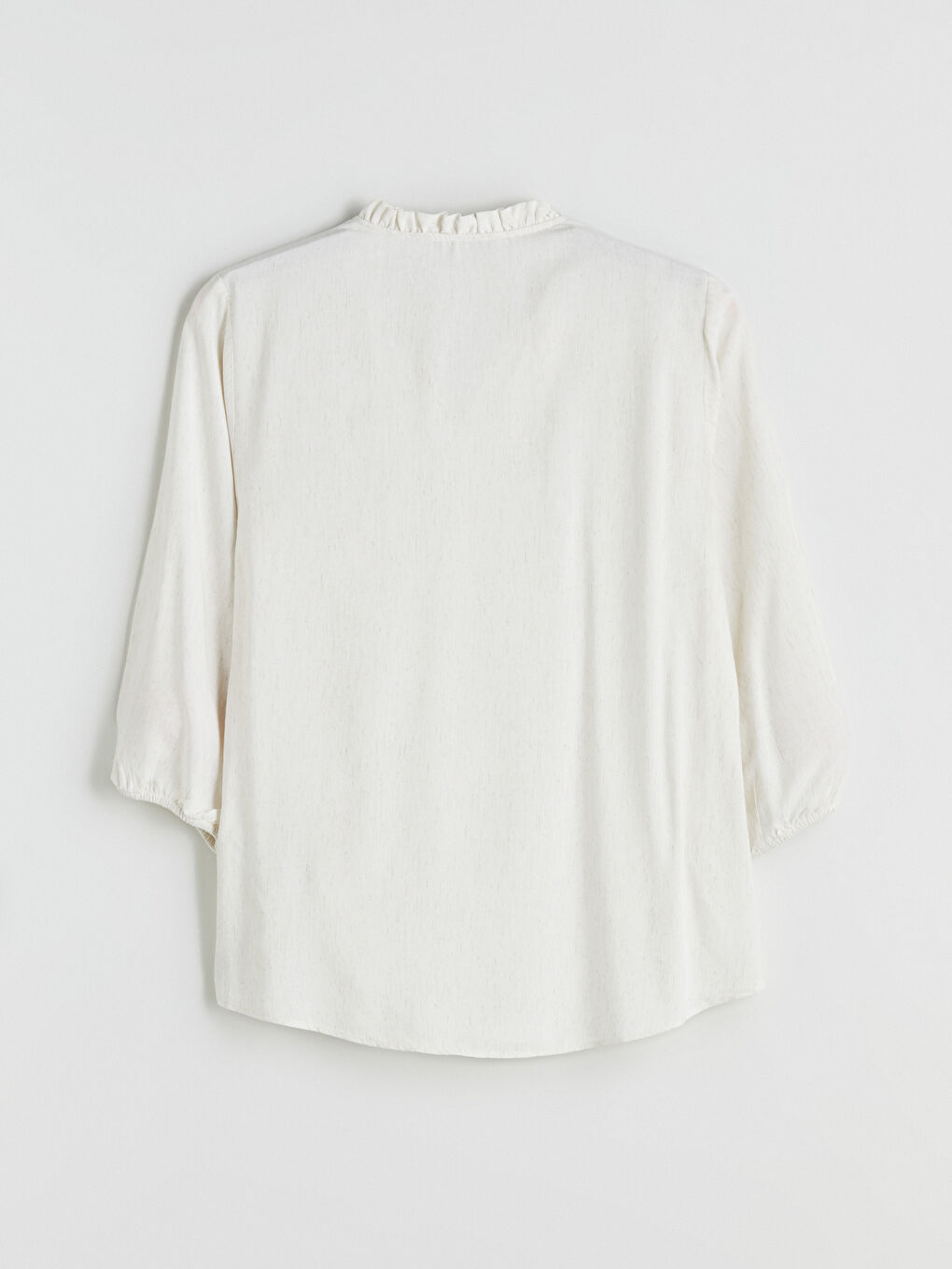 Bej Fırfırlı Kaçık Yaka Nakışlı Keten Karışımlı Bluz-6