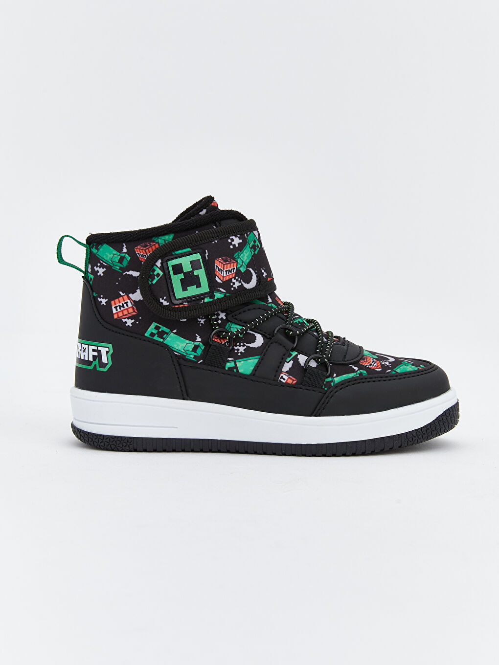 Момче Черно Ботинки-1