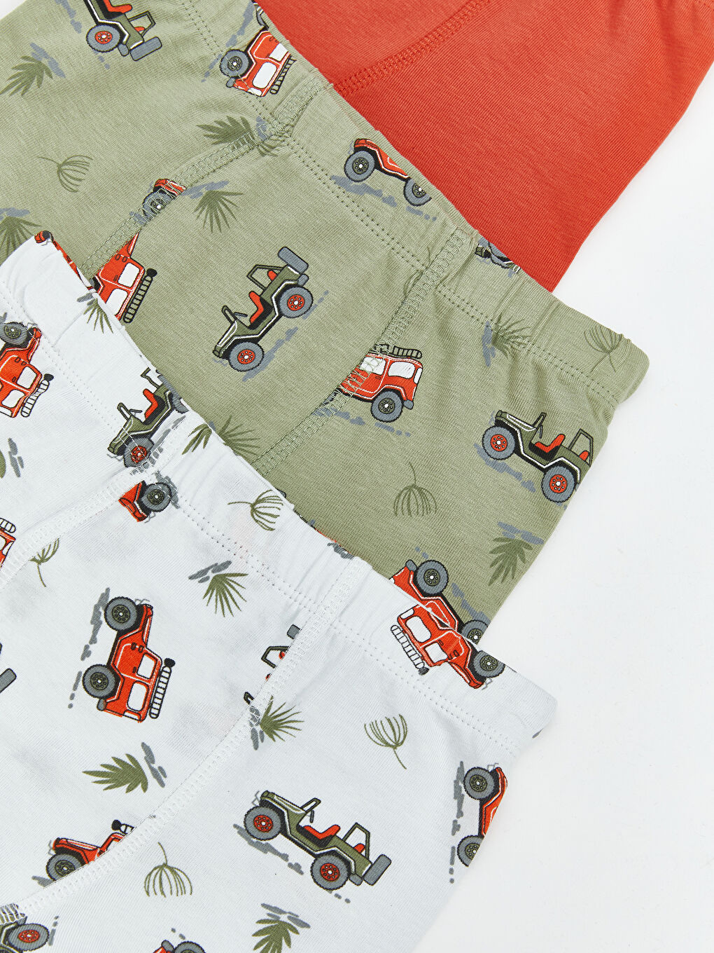 LC WAIKIKI Printed Boys' Boxer Trunks 3-Pack -W5K904Z1-LRA