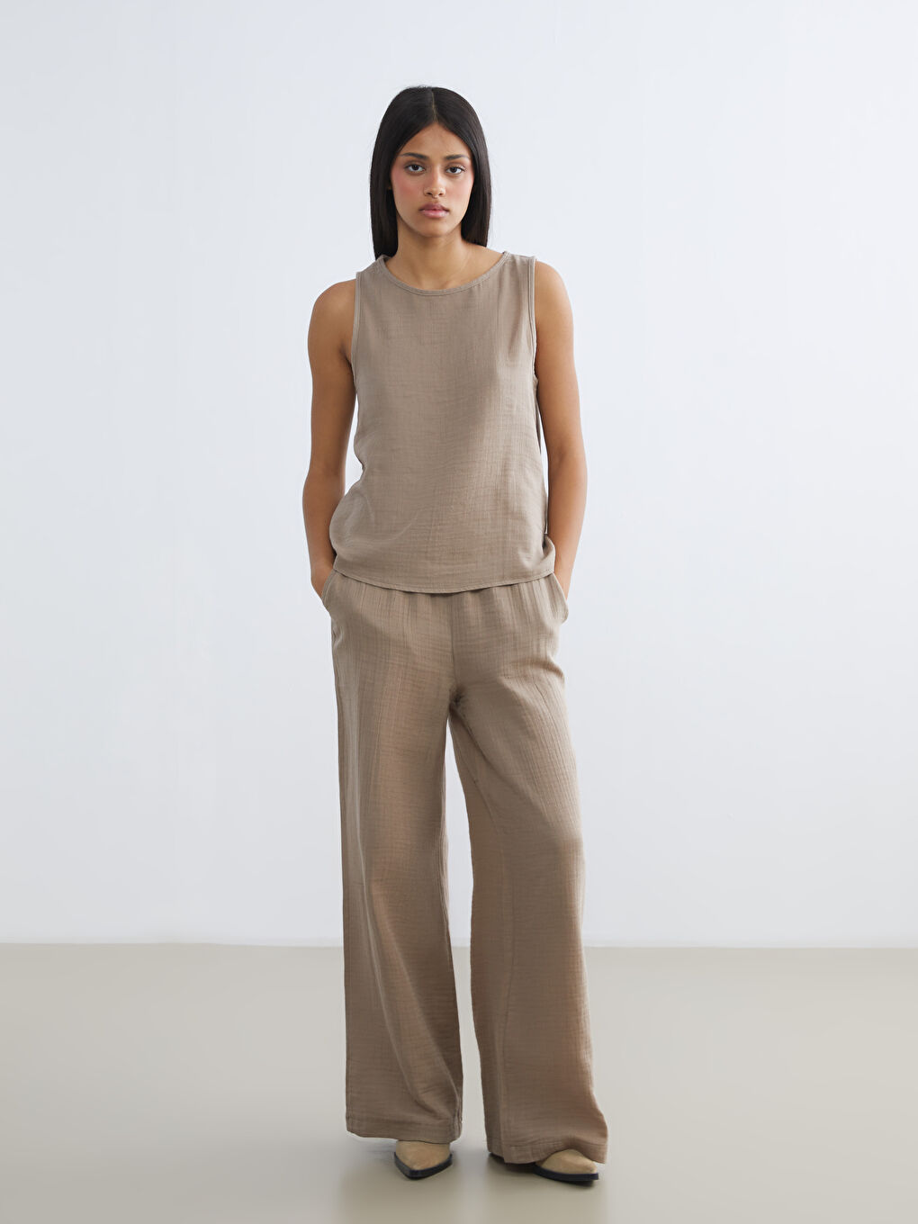 Elastic Waist Textured Muslin Women's Trousers