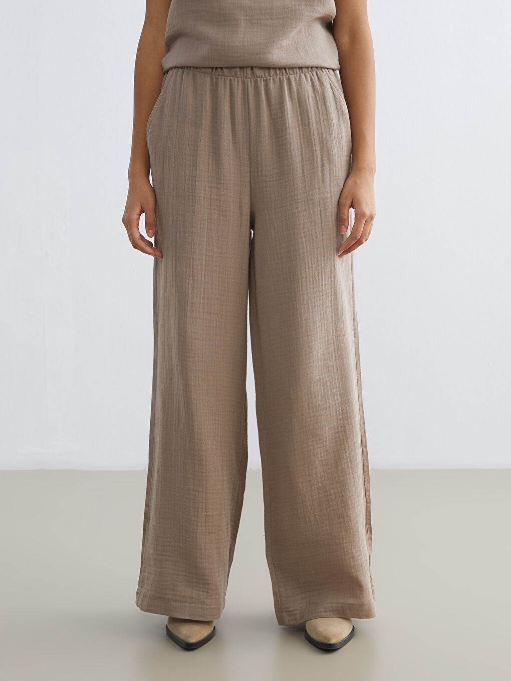 Elastic Waist Textured Muslin Women's Trousers-1