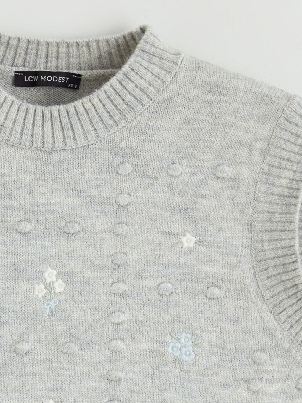 Gri Bisiklet Yaka Nakışlı Kadın Triko Süveter-6