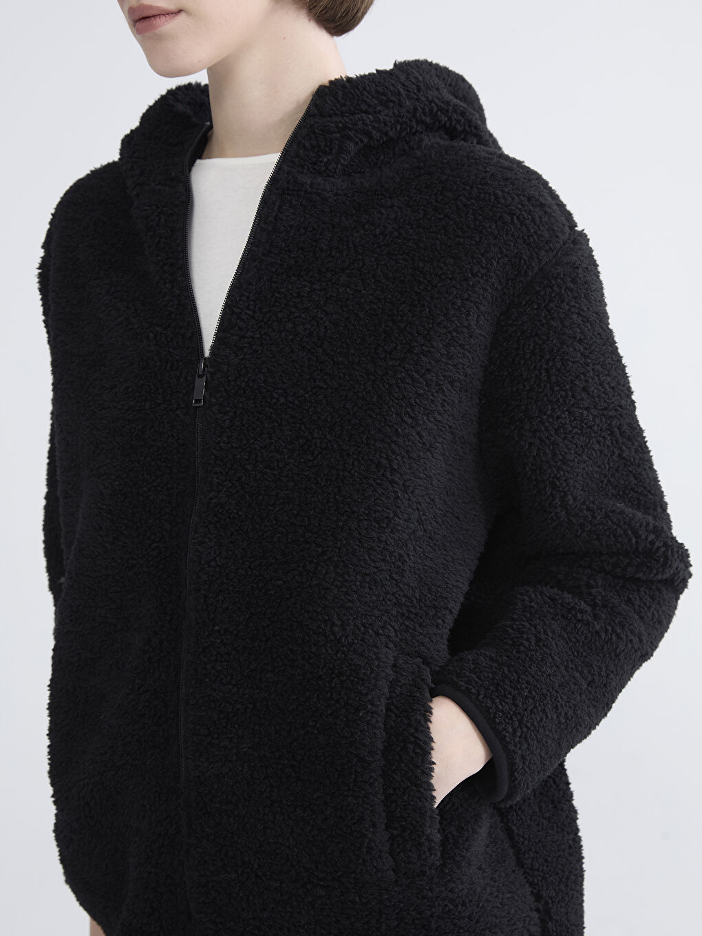 Woman BLACK Cardigan-2