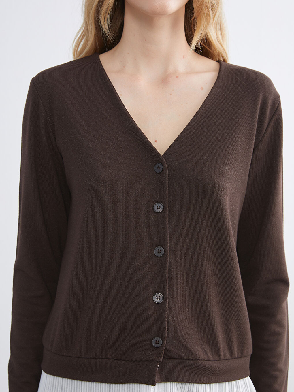 Kahverengi V Yaka Kadın Hırka-2