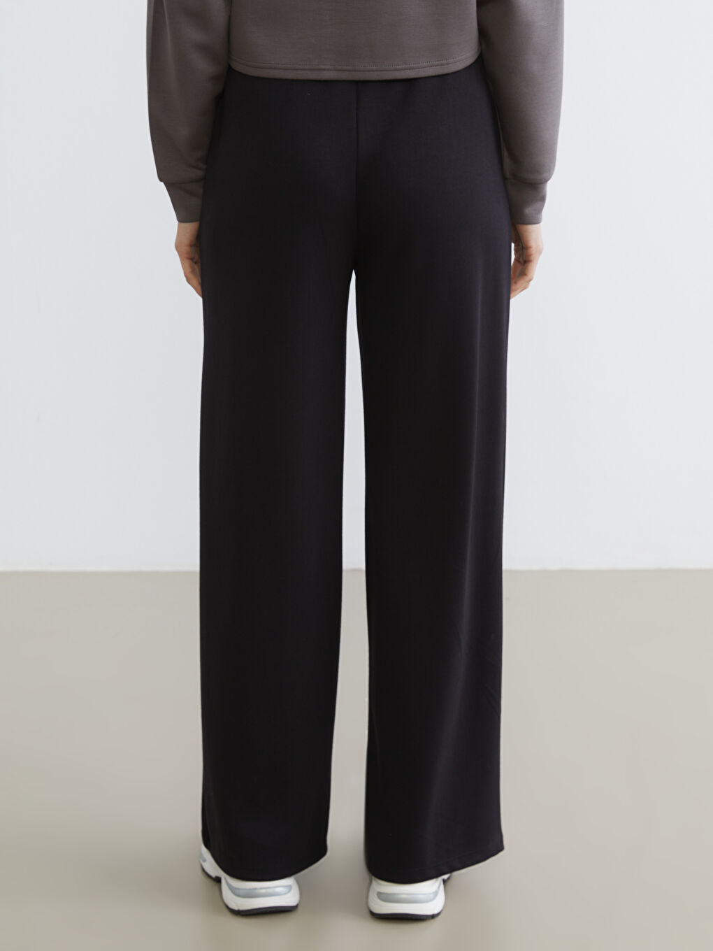 بنطلونات رياضية للسيدات بخصر مطاطي-3