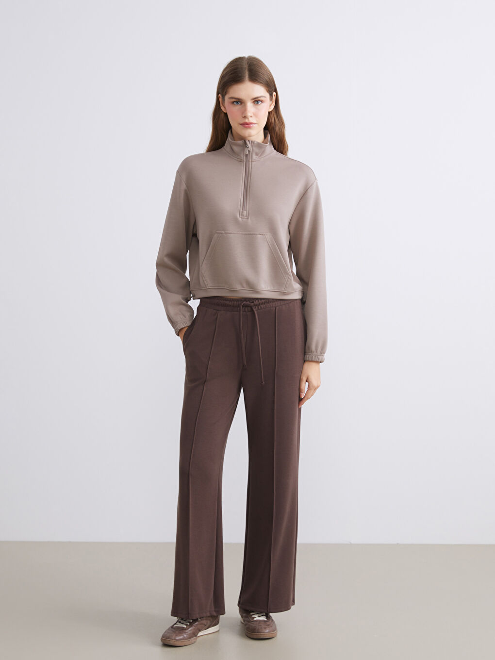 Women's Sweatpants with Elastic Waist