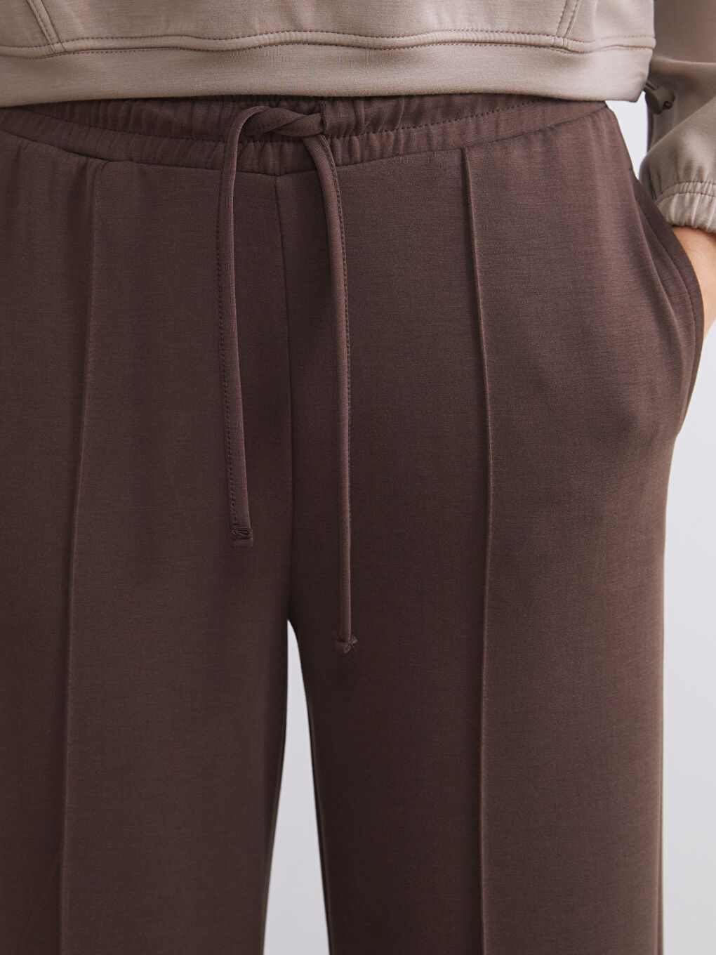 Women's Sweatpants with Elastic Waist-2