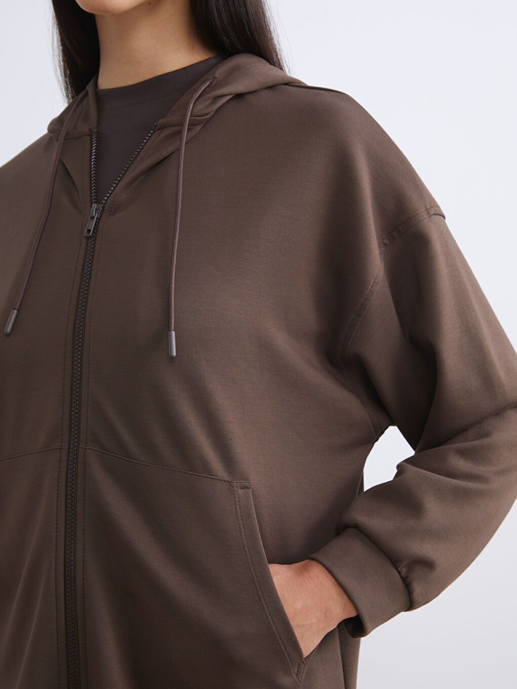 Kahverengi Kapüşonlu Oversize Kadın Fermuarlı Sweatshirt-2