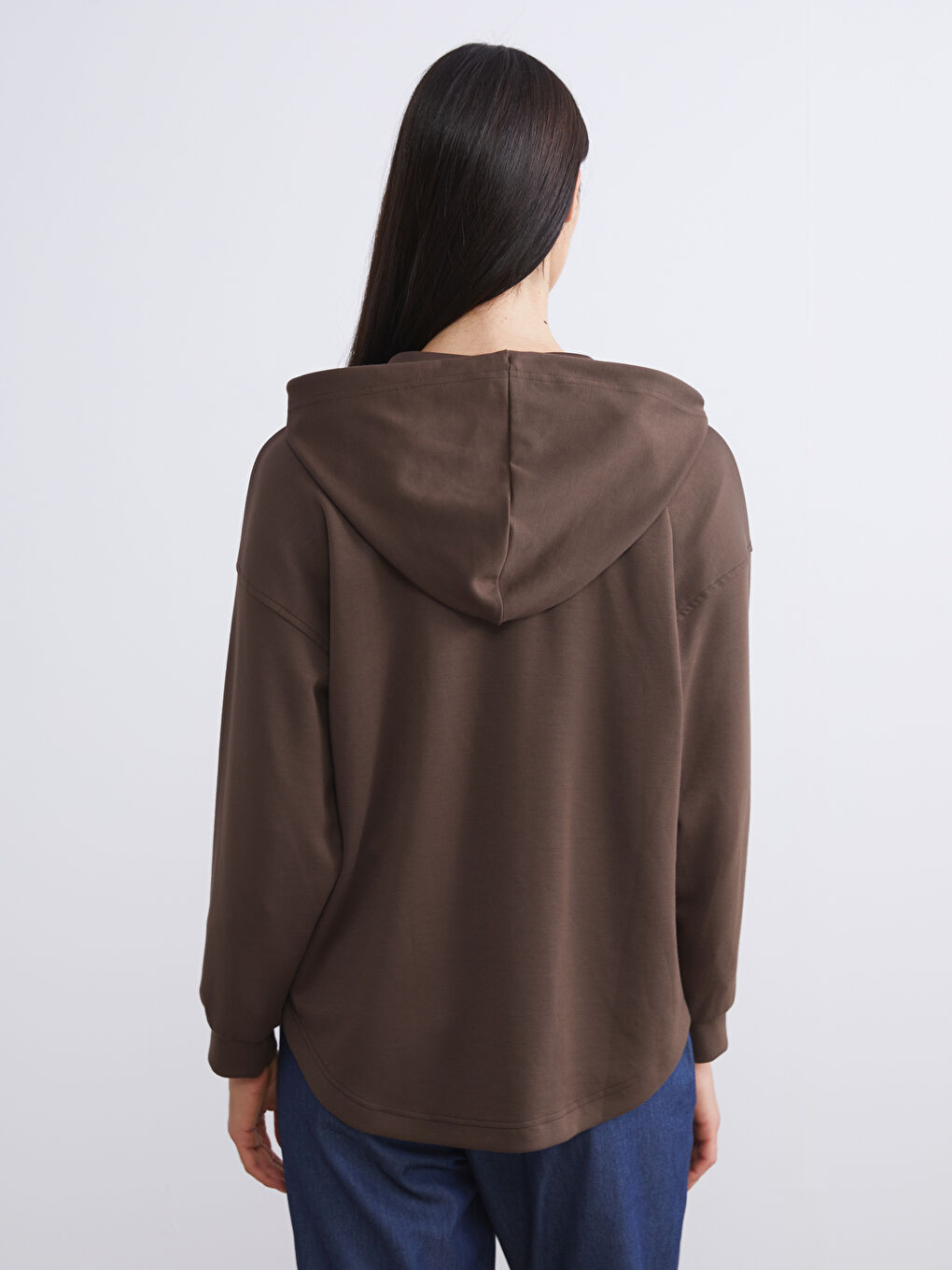 Kahverengi Kapüşonlu Oversize Kadın Fermuarlı Sweatshirt-3