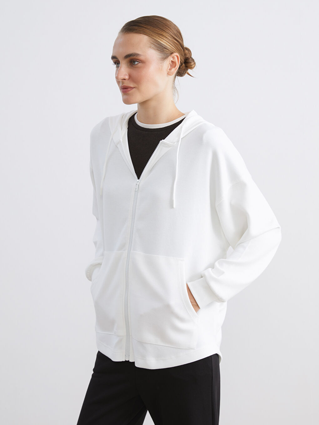 Ekru Kapüşonlu Oversize Kadın Fermuarlı Sweatshirt