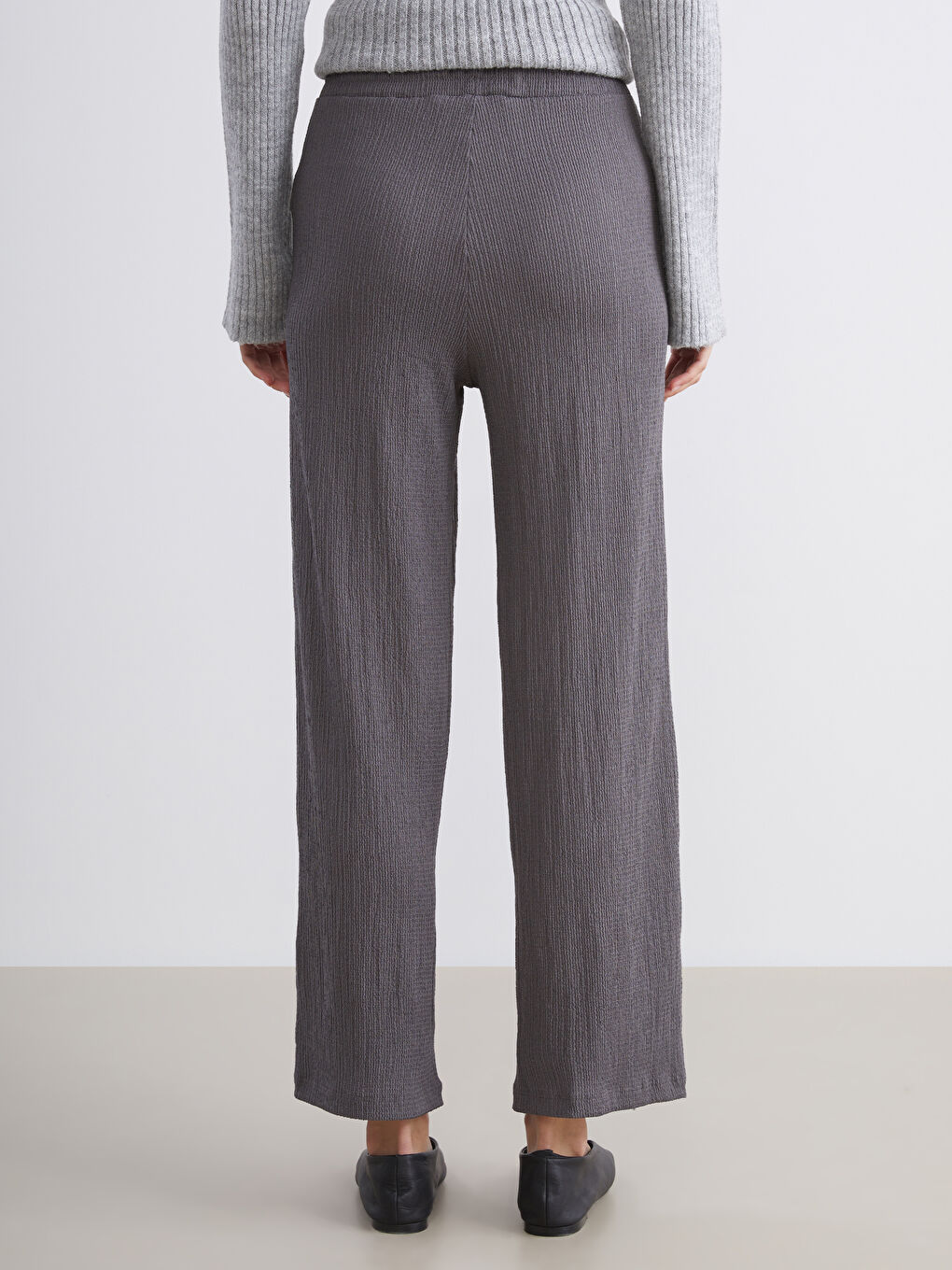 Elasticated Waist Textured Women's Trousers-4