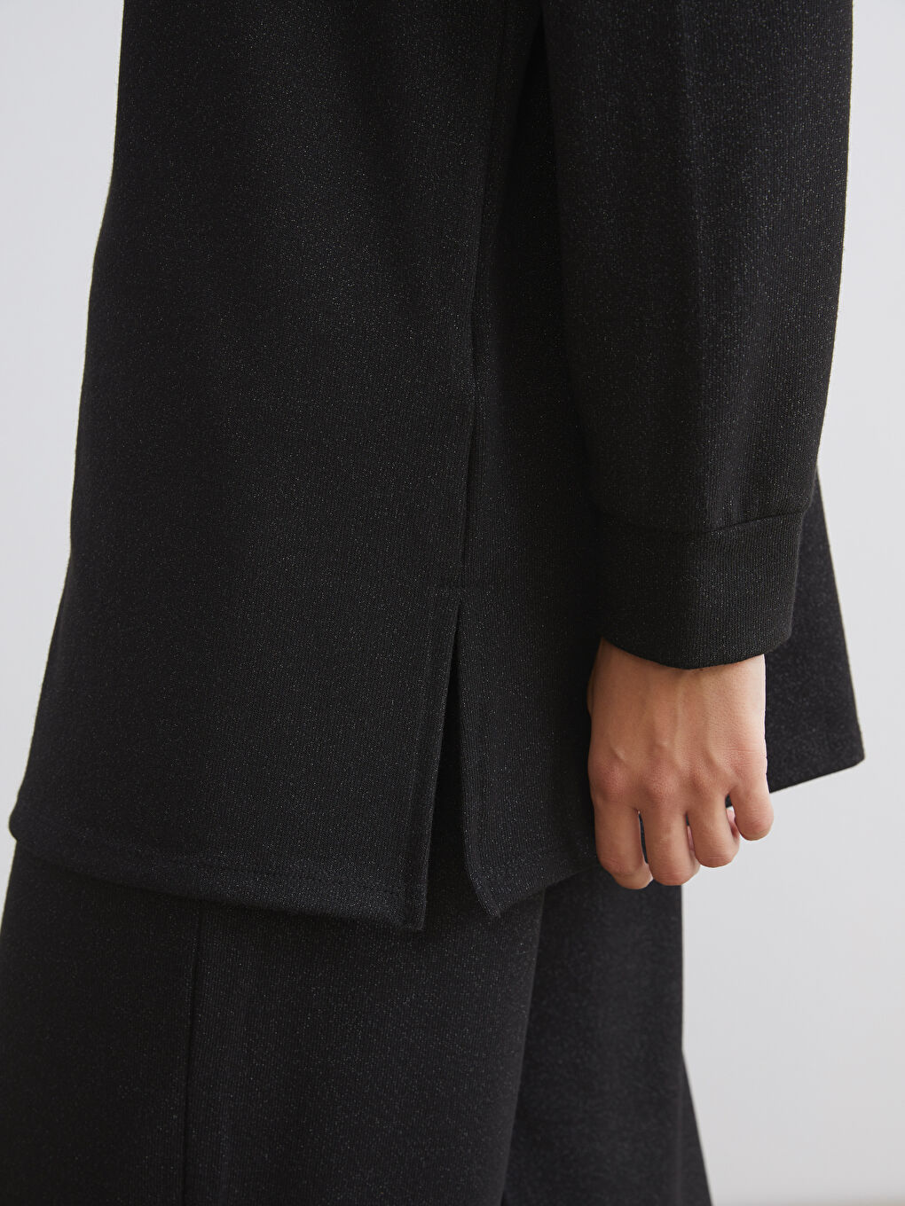 Siyah Bisiklet Yaka Kadın Sweatshirt Tunik-2