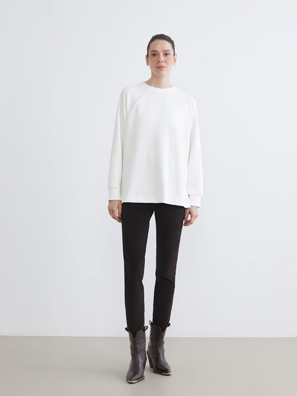 Ekru Bisiklet Yaka Oversize Kadın Sweatshirt Tunik-2